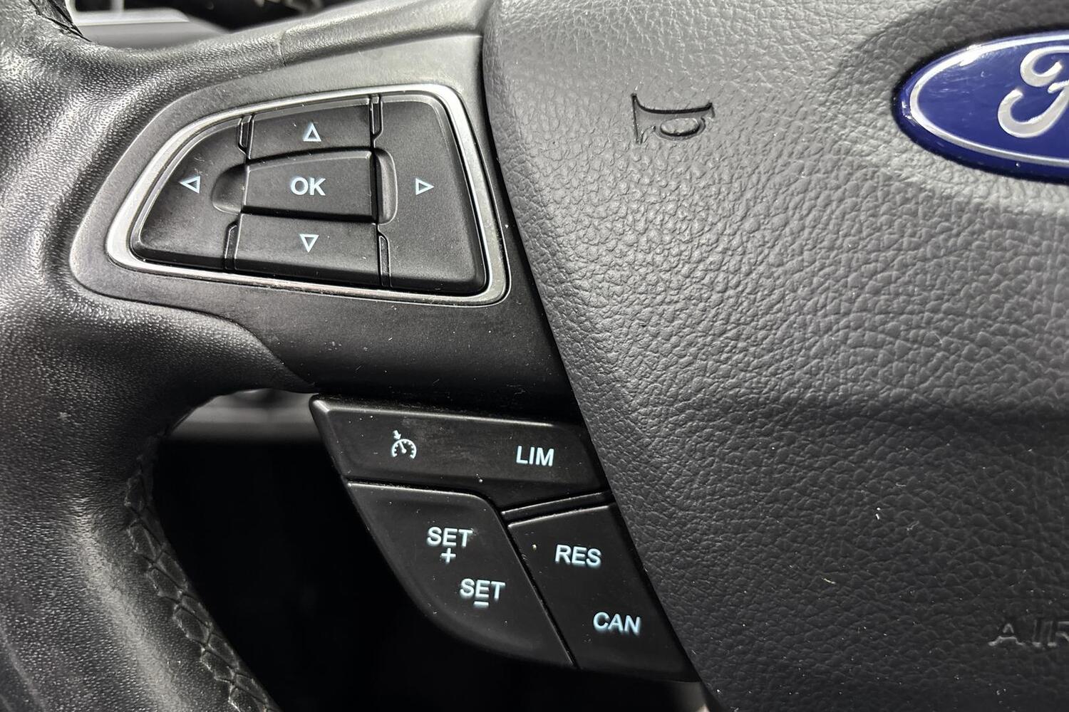Ford C-MAX vaihtoauto
