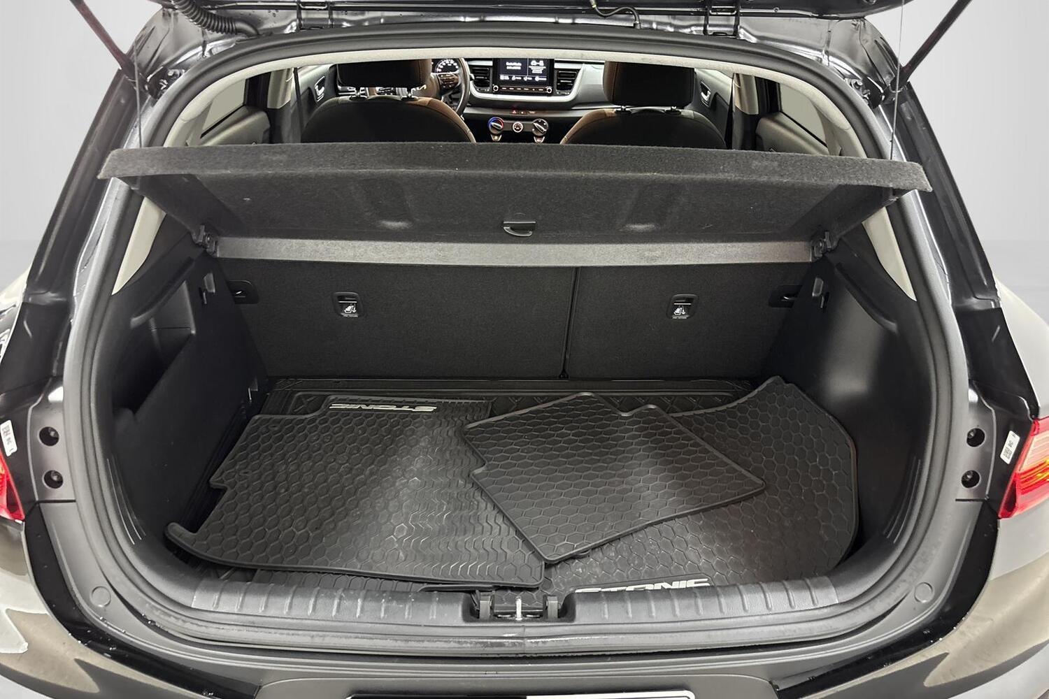 Kia Stonic vaihtoauto