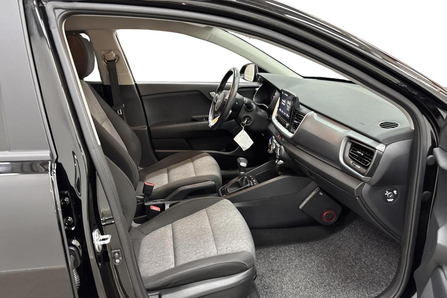 Kia Stonic vaihtoauto