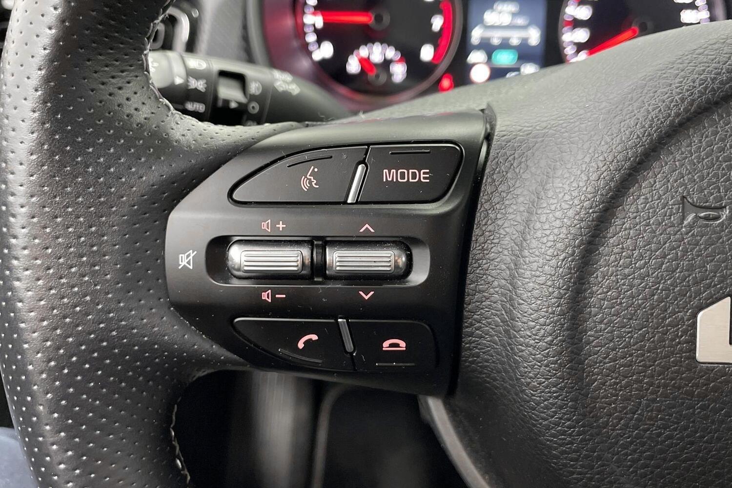 Kia Rio vaihtoauto