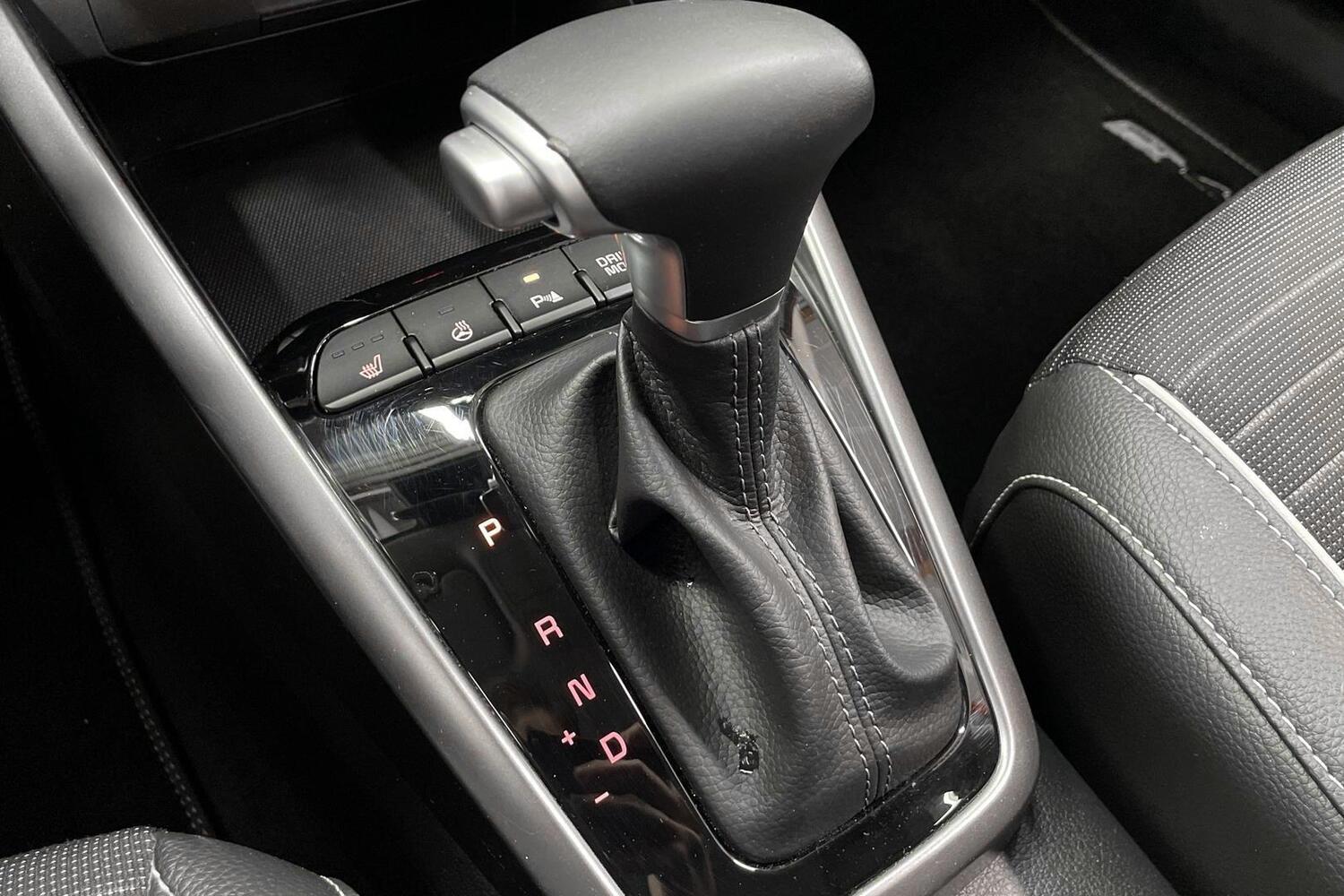 Kia Rio vaihtoauto