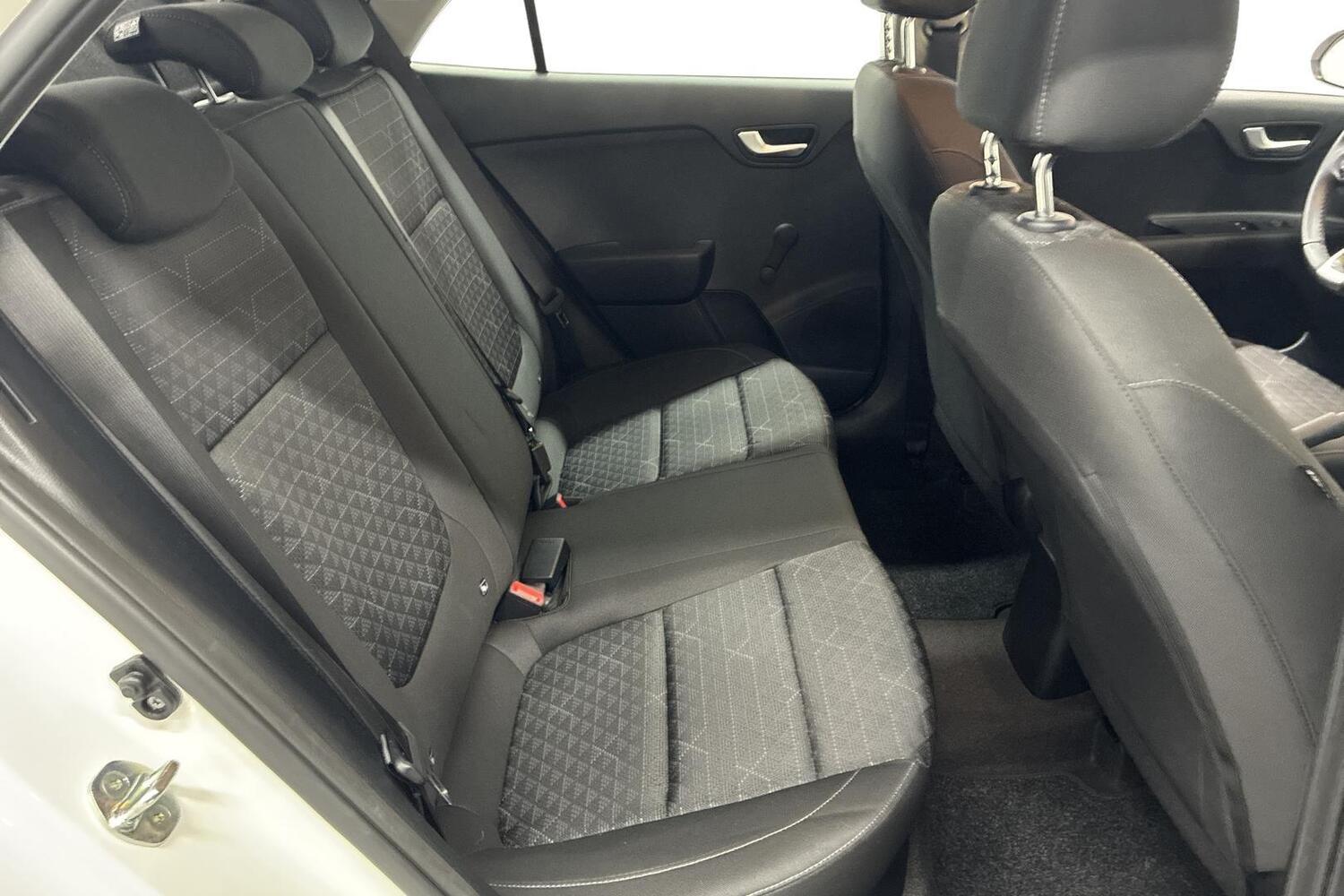 Kia Rio vaihtoauto