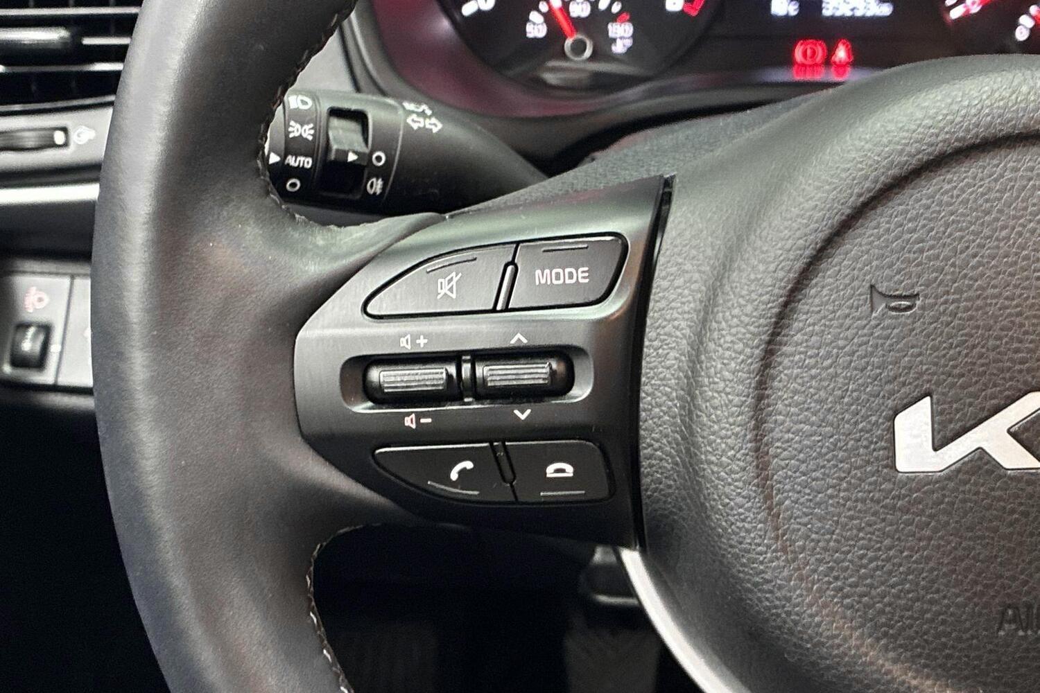 Kia Rio vaihtoauto