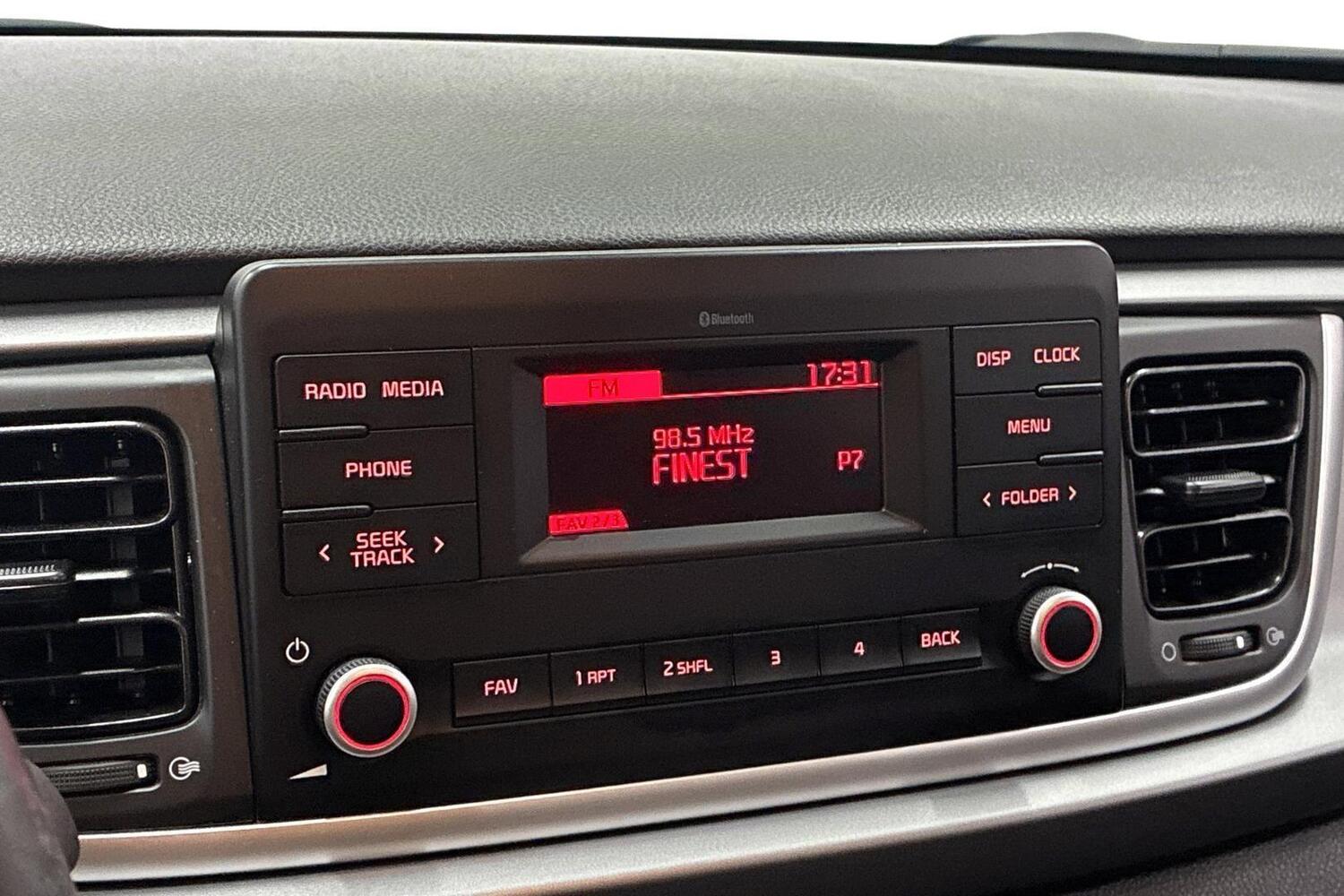 Kia Rio vaihtoauto