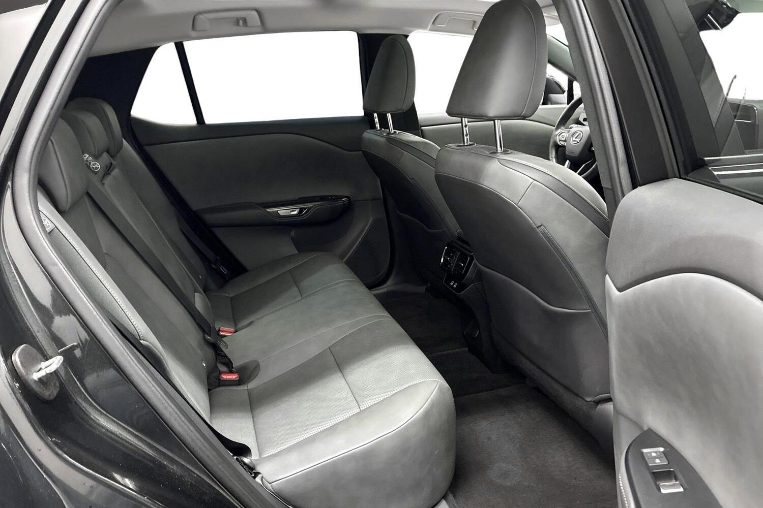 Lexus RZ vaihtoauto