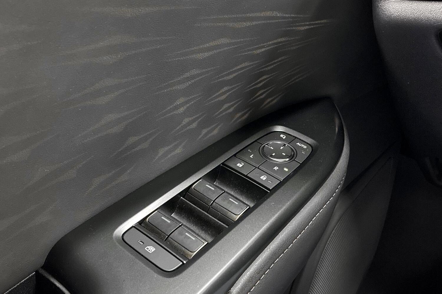Lexus RZ vaihtoauto