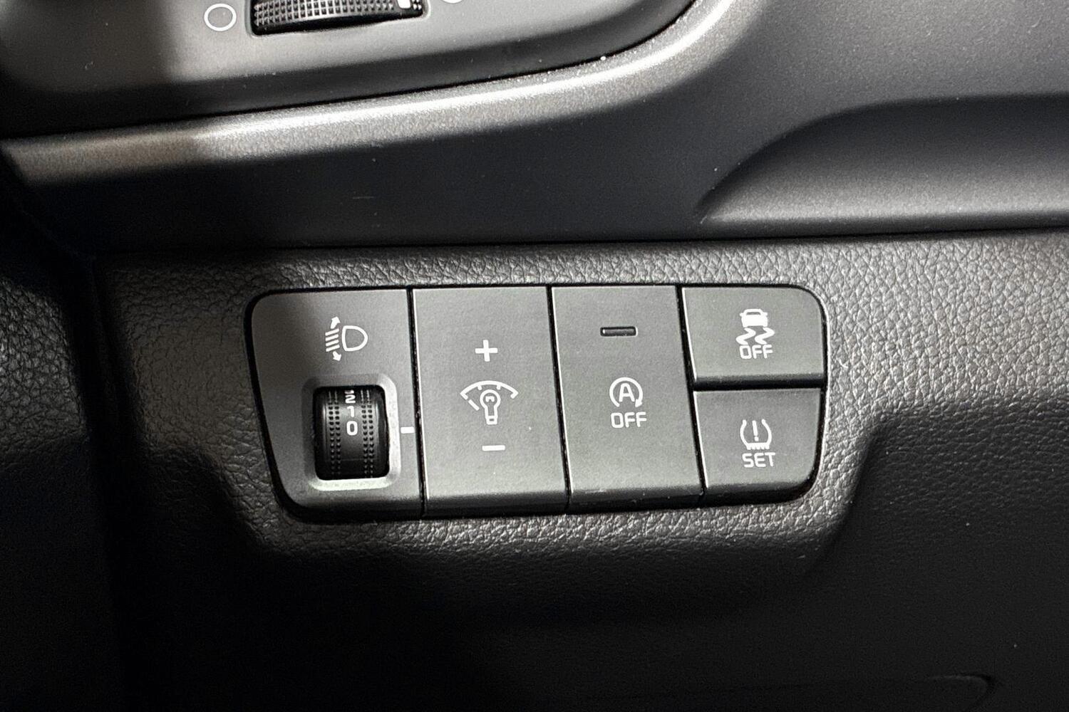 Kia Stonic vaihtoauto