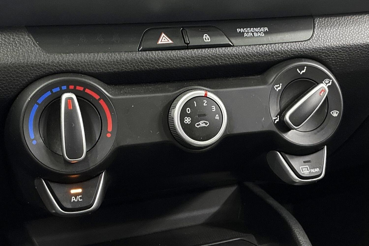 Kia Stonic vaihtoauto