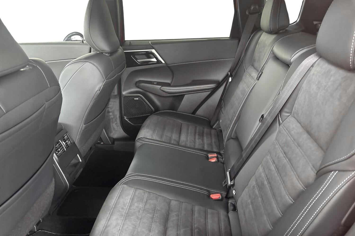 Mitsubishi Outlander vaihtoauto