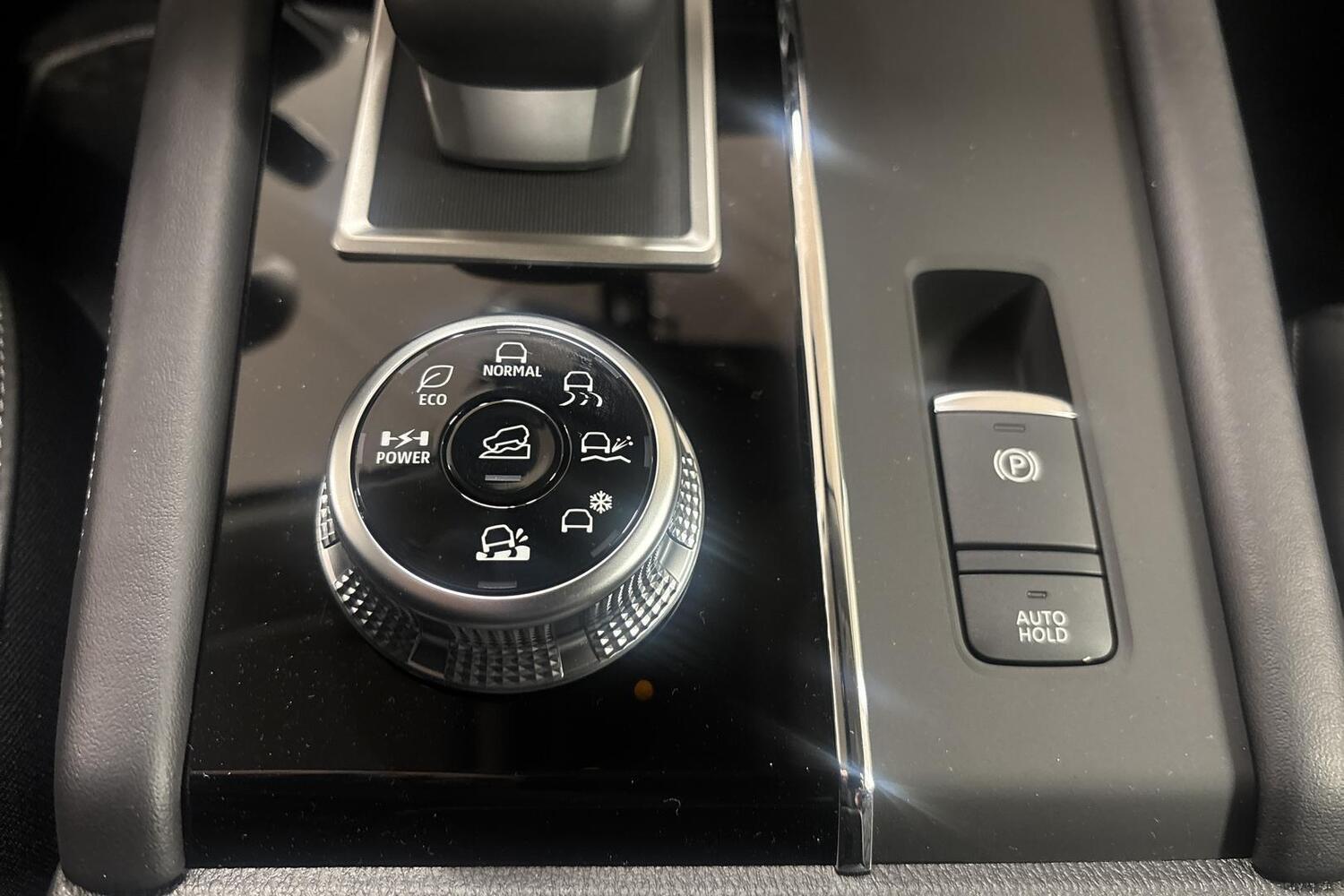Mitsubishi Outlander vaihtoauto