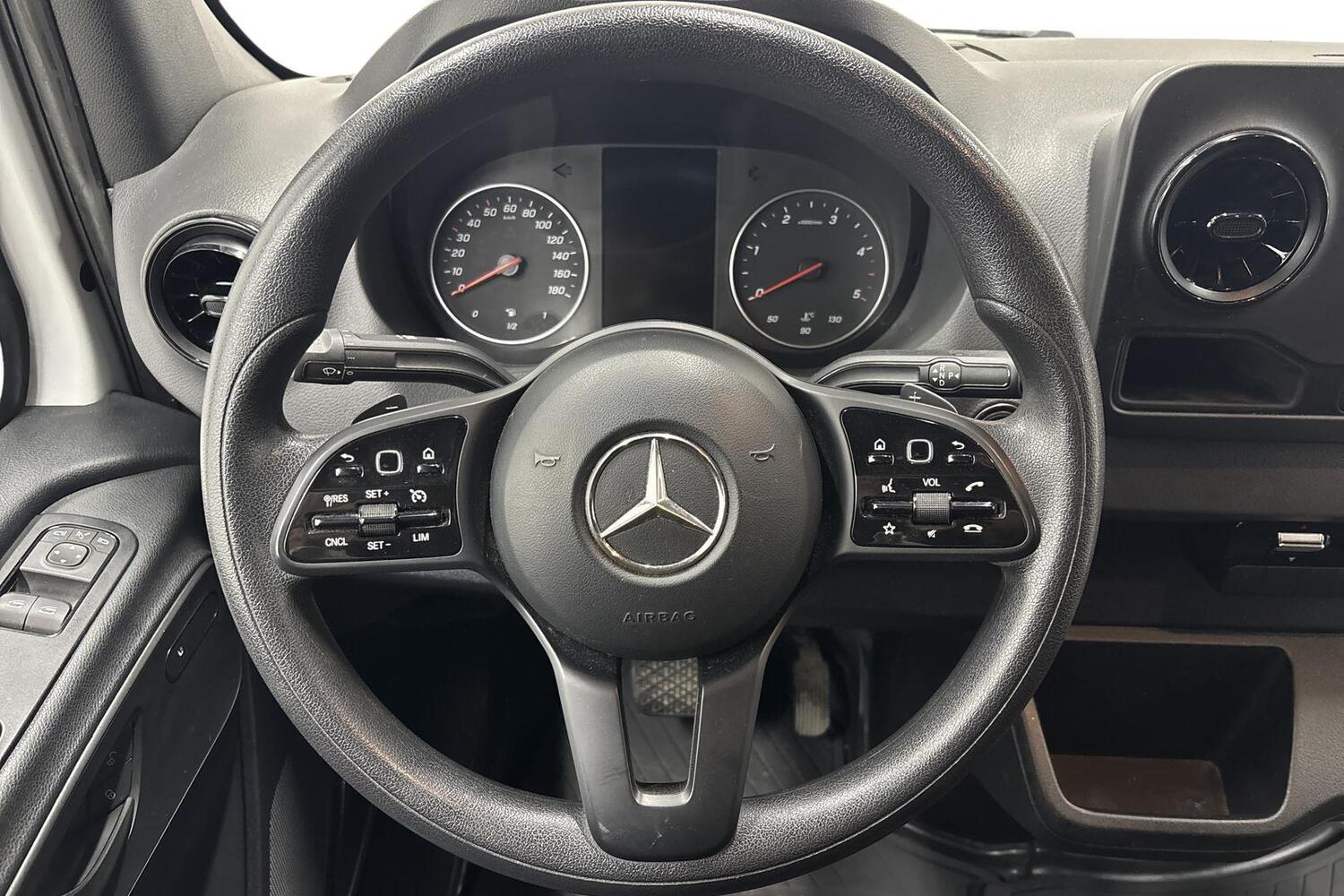 Mercedes-Benz Sprinter vaihtoauto