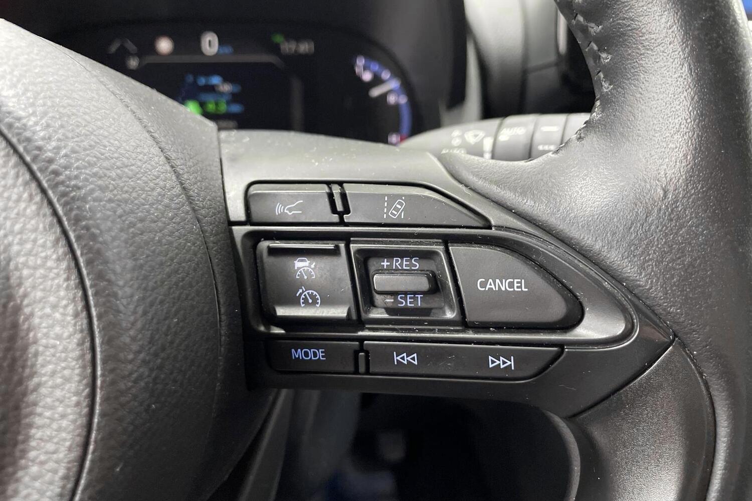 Toyota Yaris Cross vaihtoauto