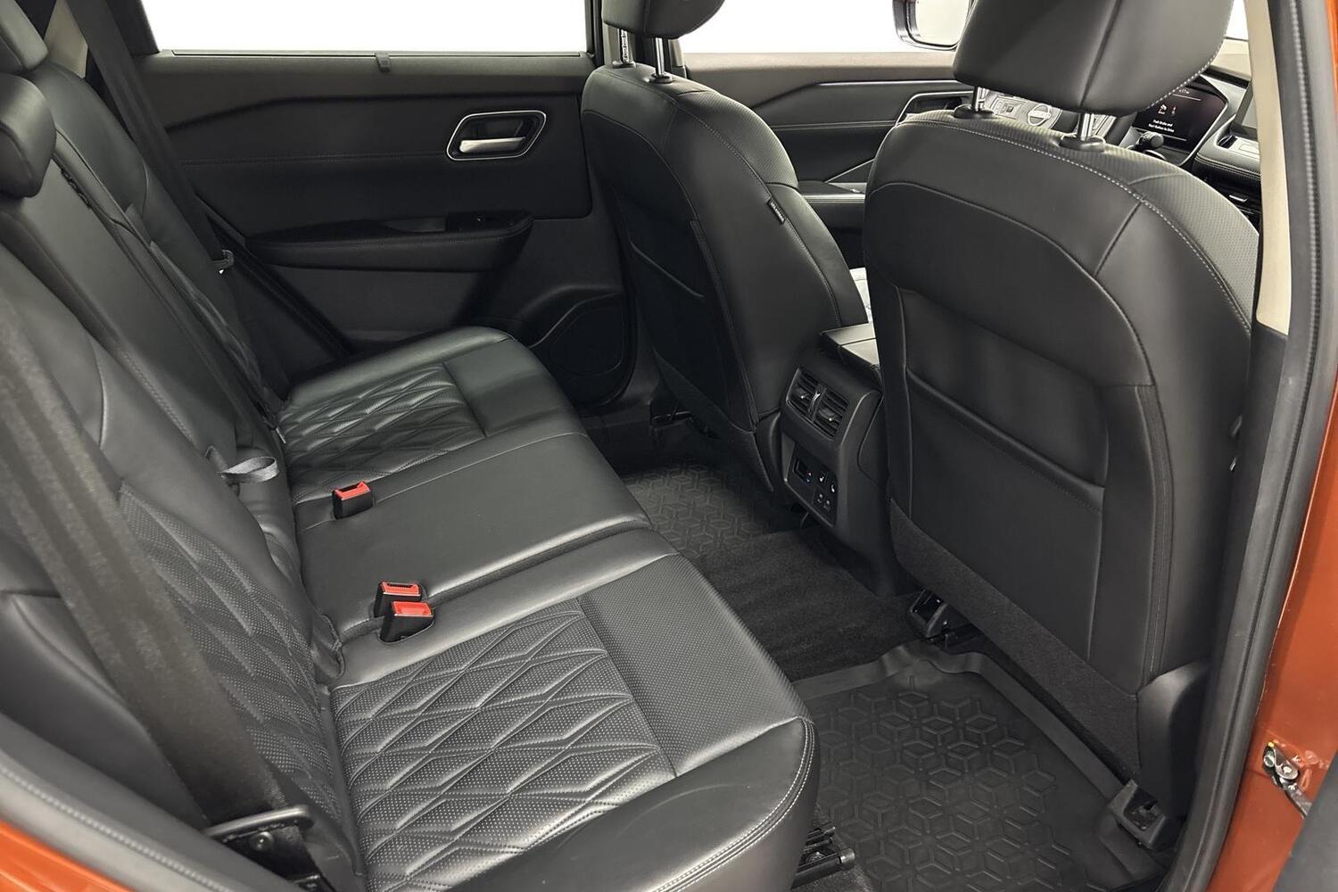 Nissan X-Trail vaihtoauto