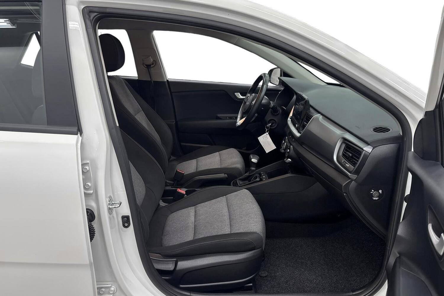 Kia Stonic vaihtoauto