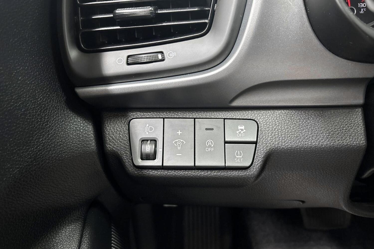 Kia Stonic vaihtoauto