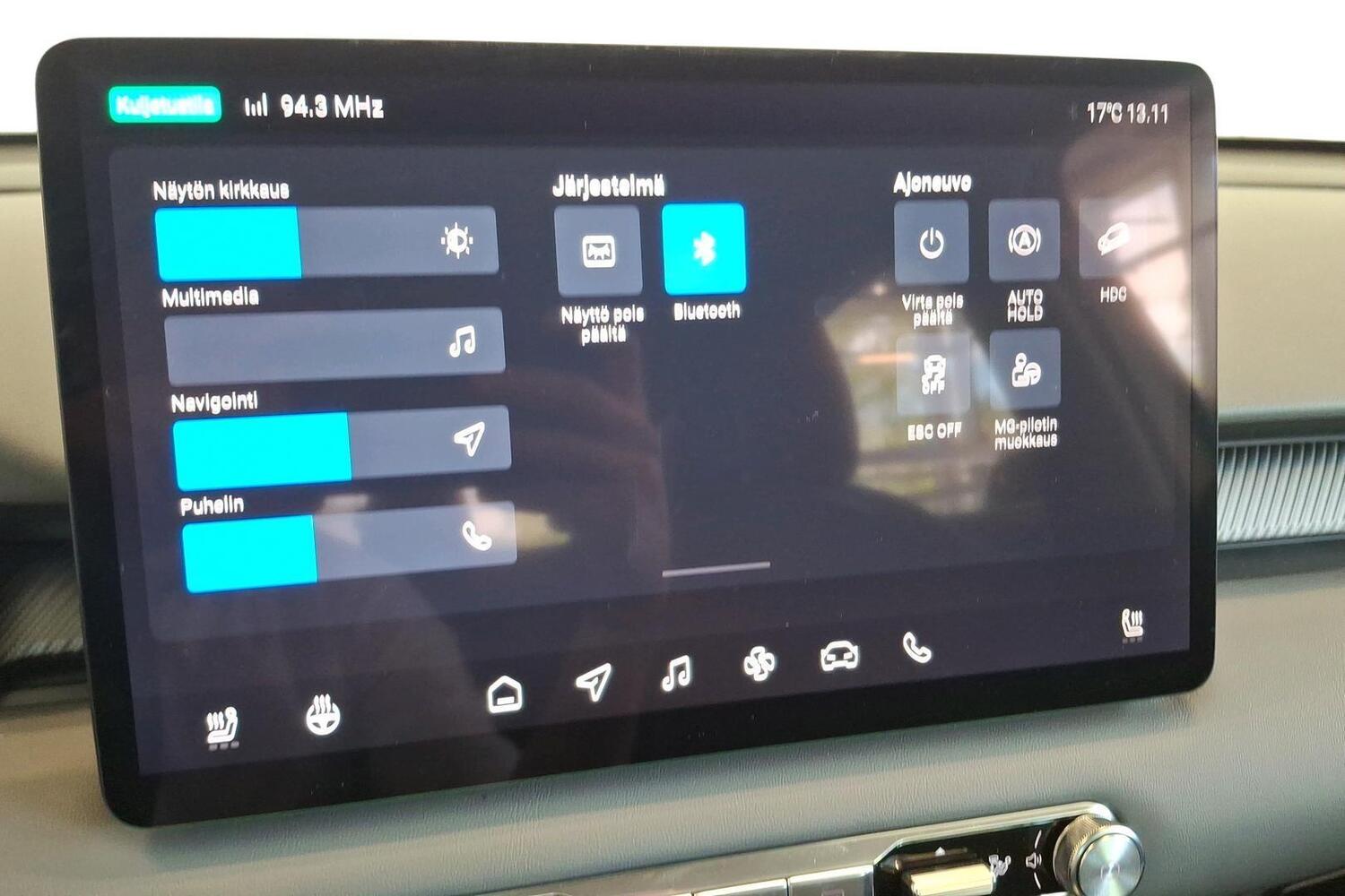 MG MGS5 EV vaihtoauto