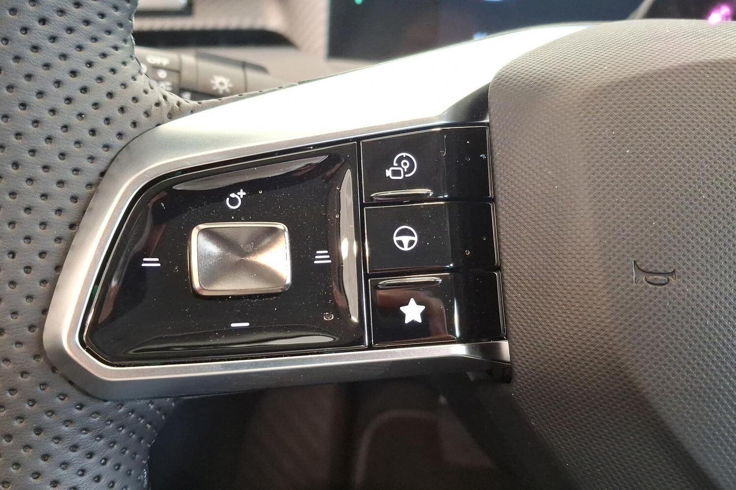 MG MGS5 EV vaihtoauto