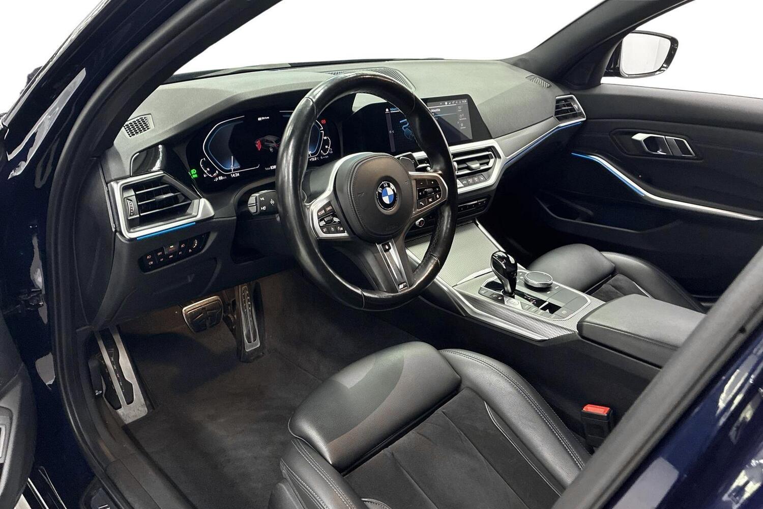 BMW 330 vaihtoauto