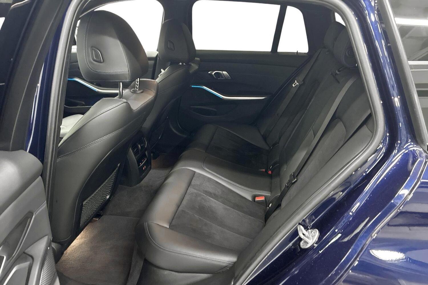 BMW 330 vaihtoauto