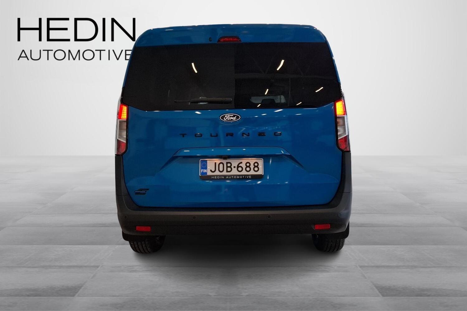 Ford Tourneo Courier vaihtoauto