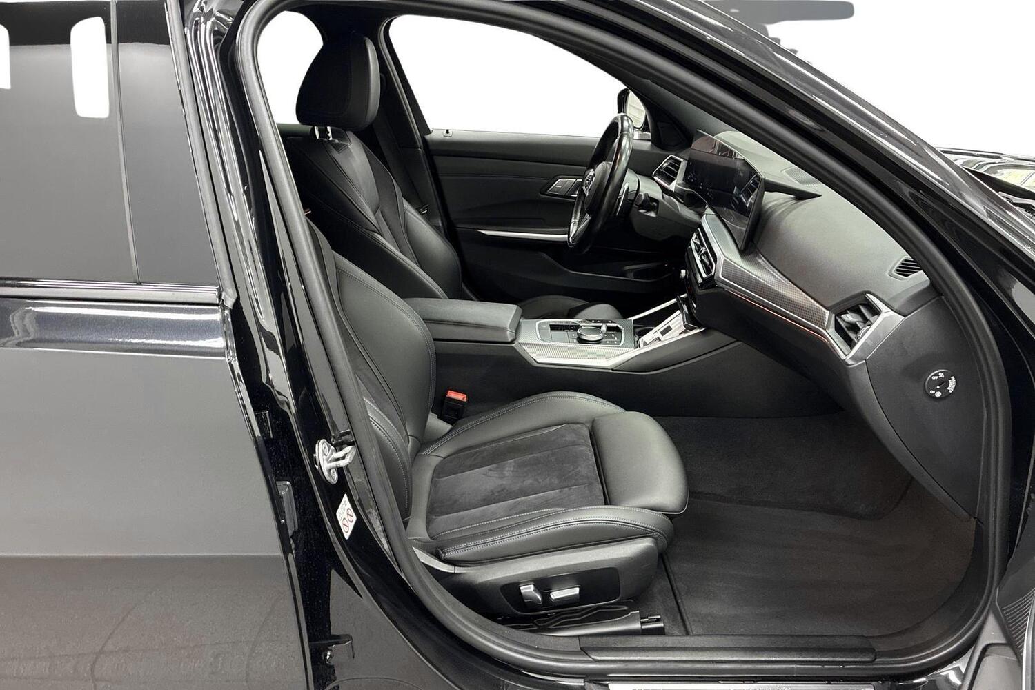 BMW 330 vaihtoauto