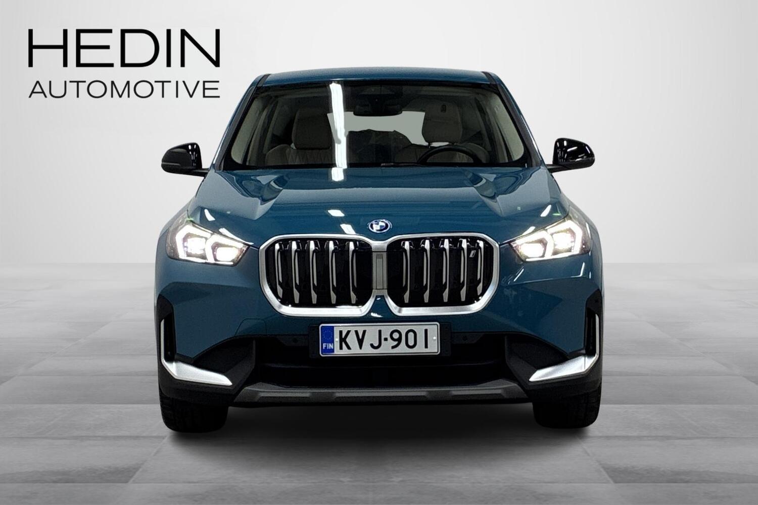 BMW iX1 vaihtoauto
