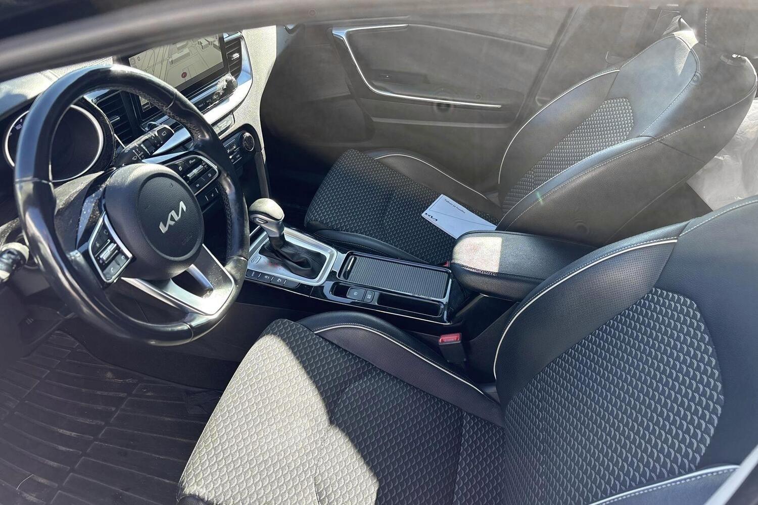 Kia XCeed vaihtoauto