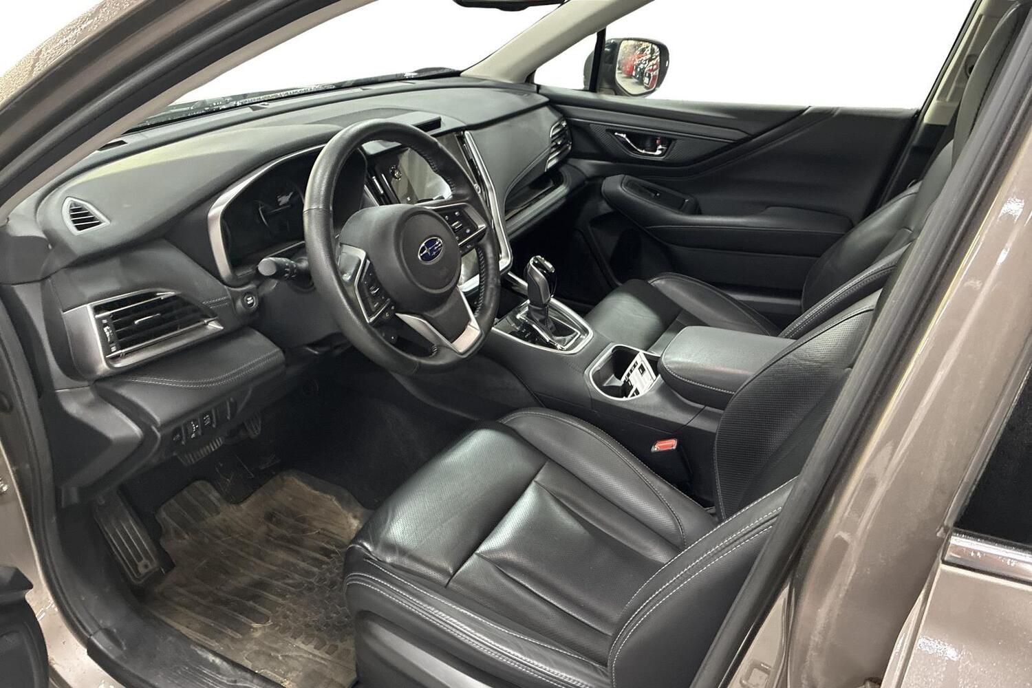 Subaru Outback vaihtoauto
