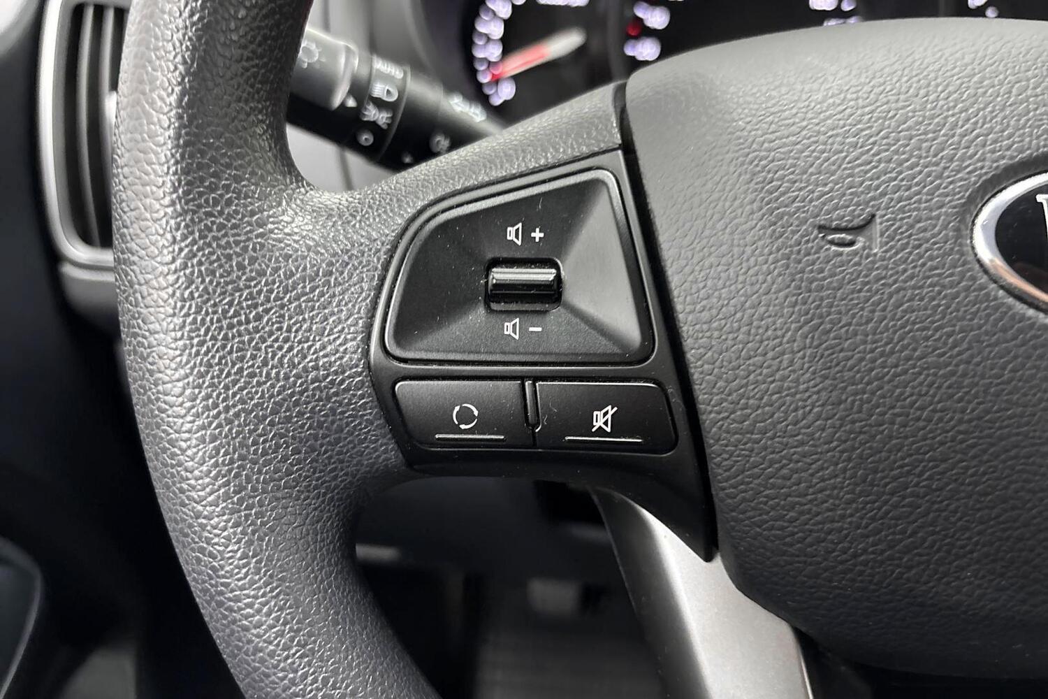 Kia Rio vaihtoauto