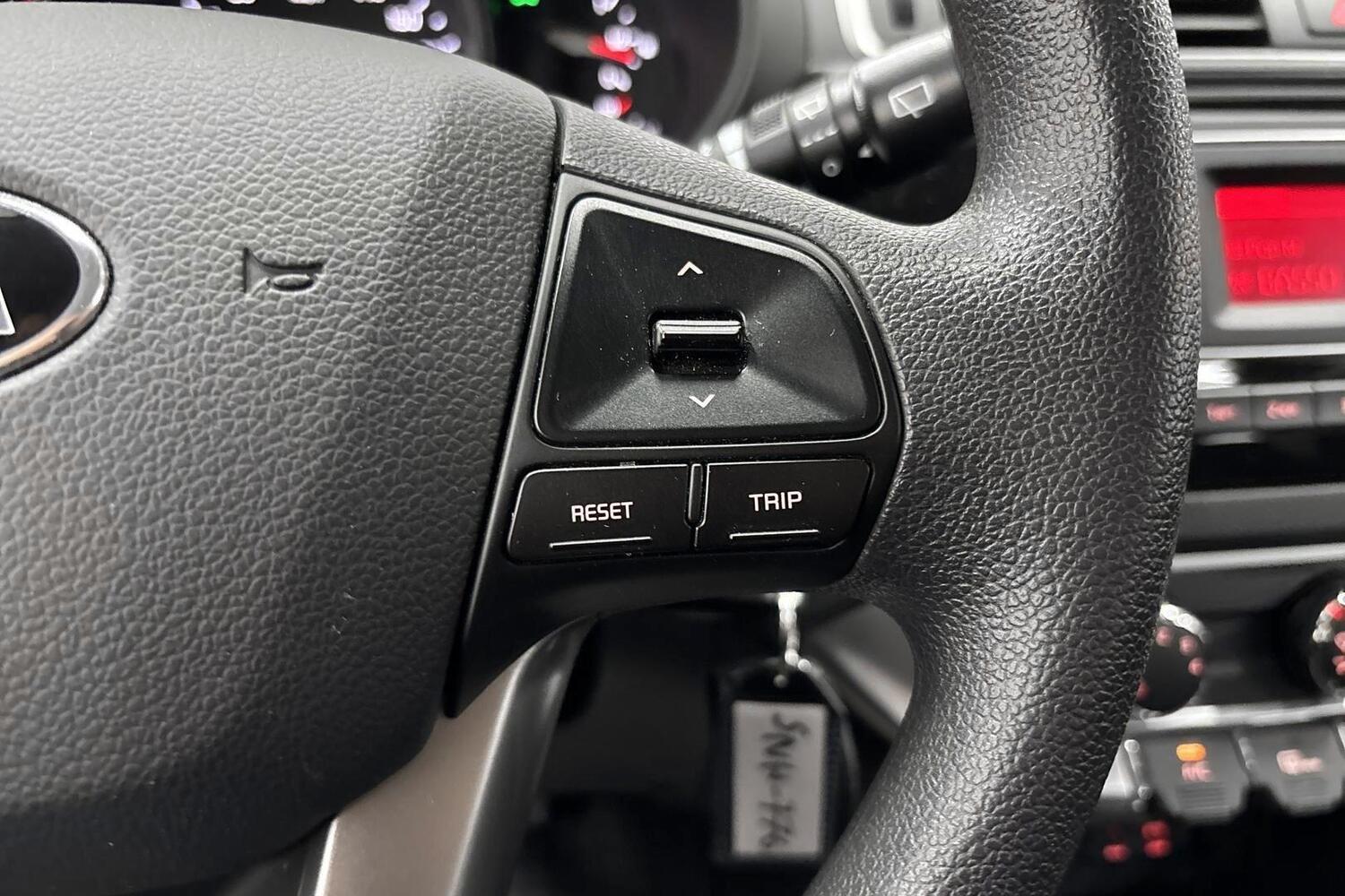 Kia Rio vaihtoauto