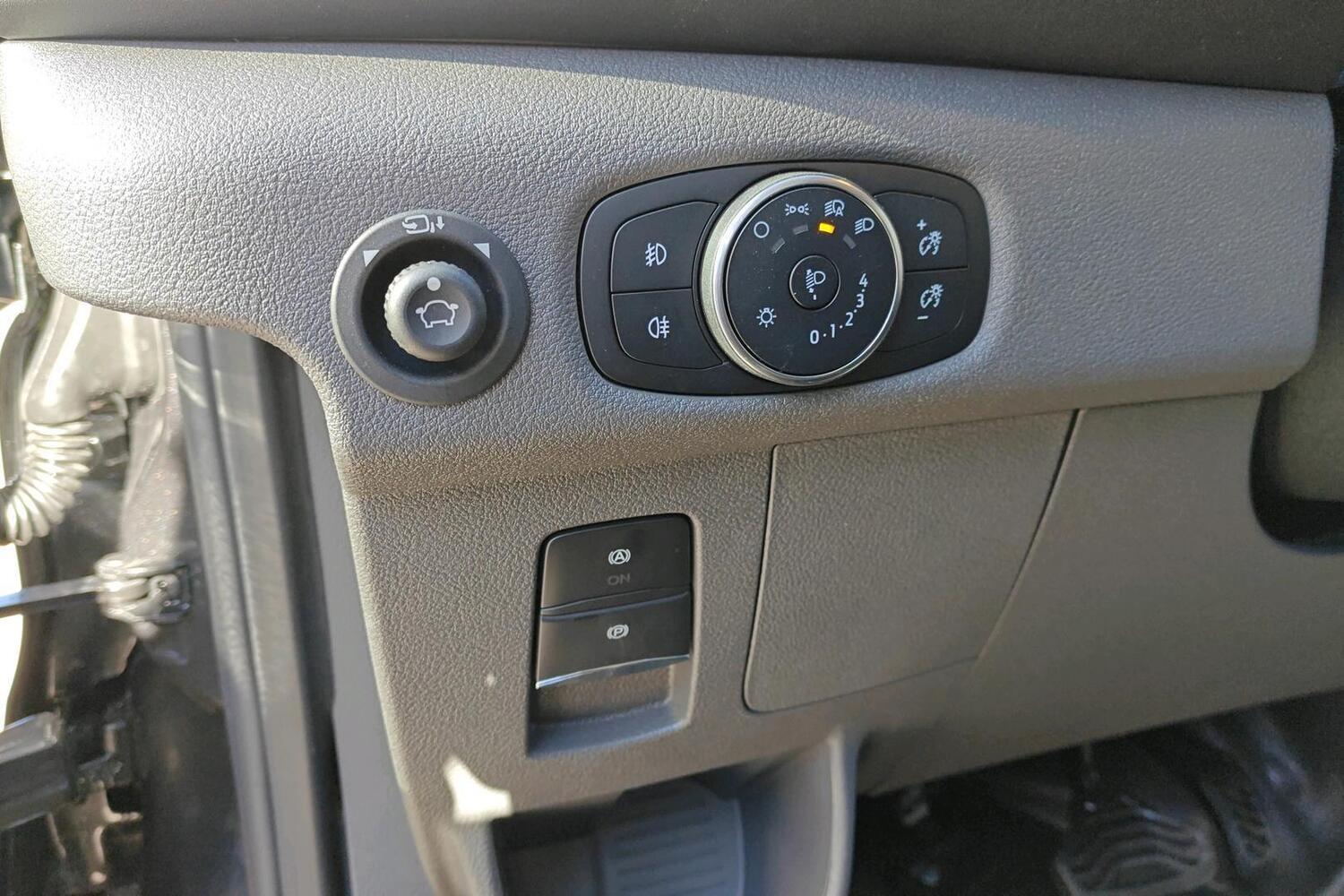 Ford Transit vaihtoauto