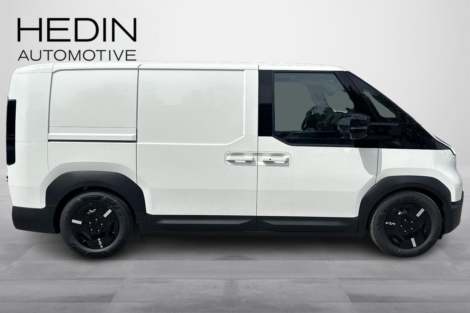 Kia PV5 Cargo vaihtoauto
