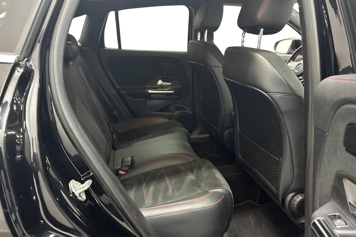 Mercedes-Benz GLA vaihtoauto