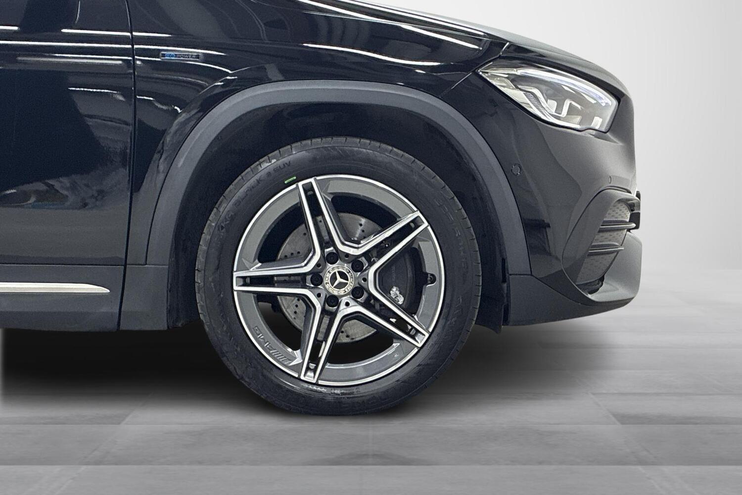 Mercedes-Benz GLA vaihtoauto