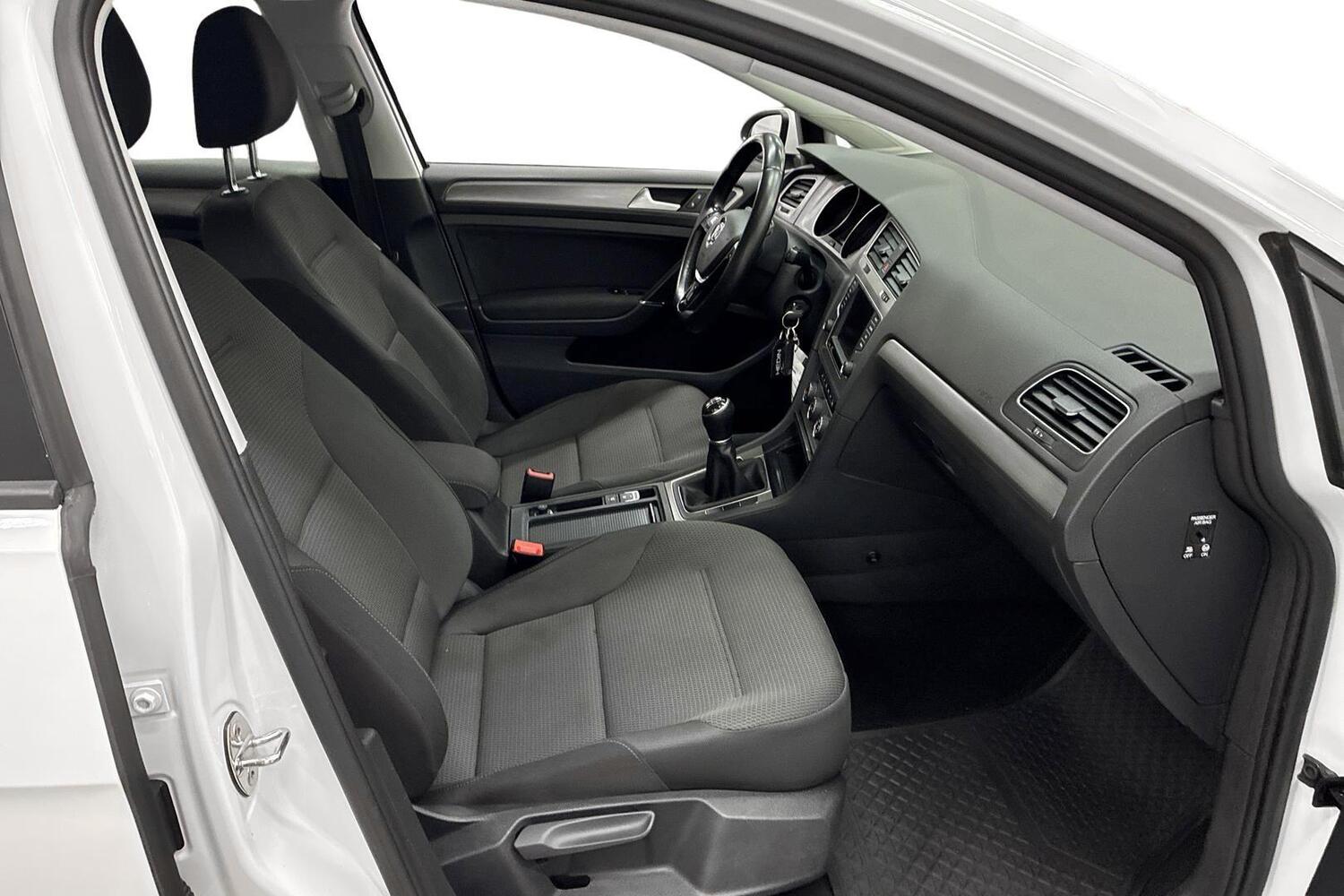 Volkswagen Golf vaihtoauto