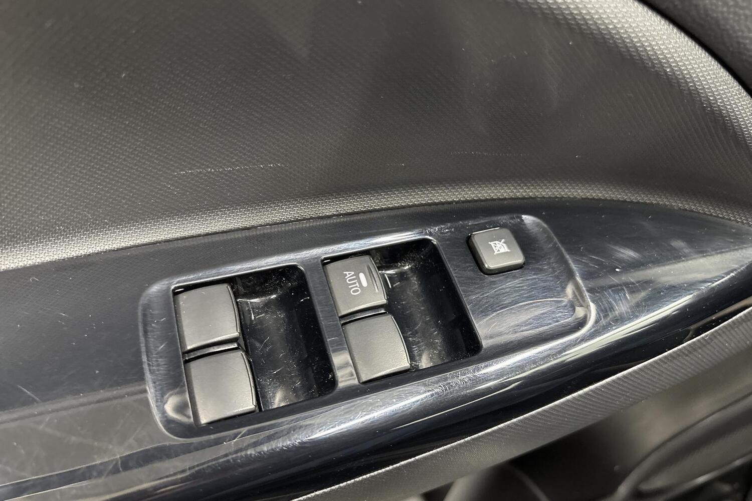 Mitsubishi Space Star vaihtoauto