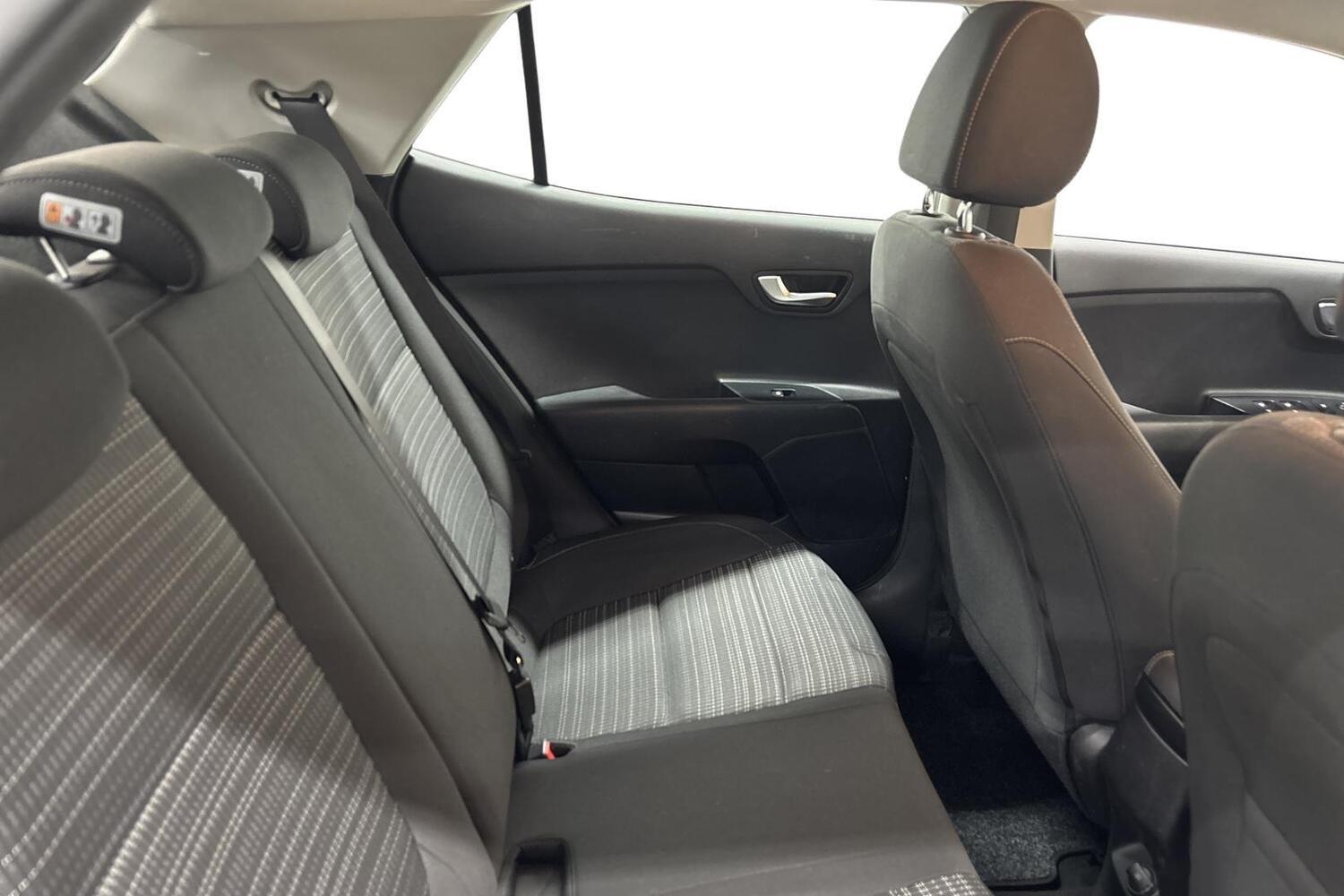 Kia Stonic vaihtoauto
