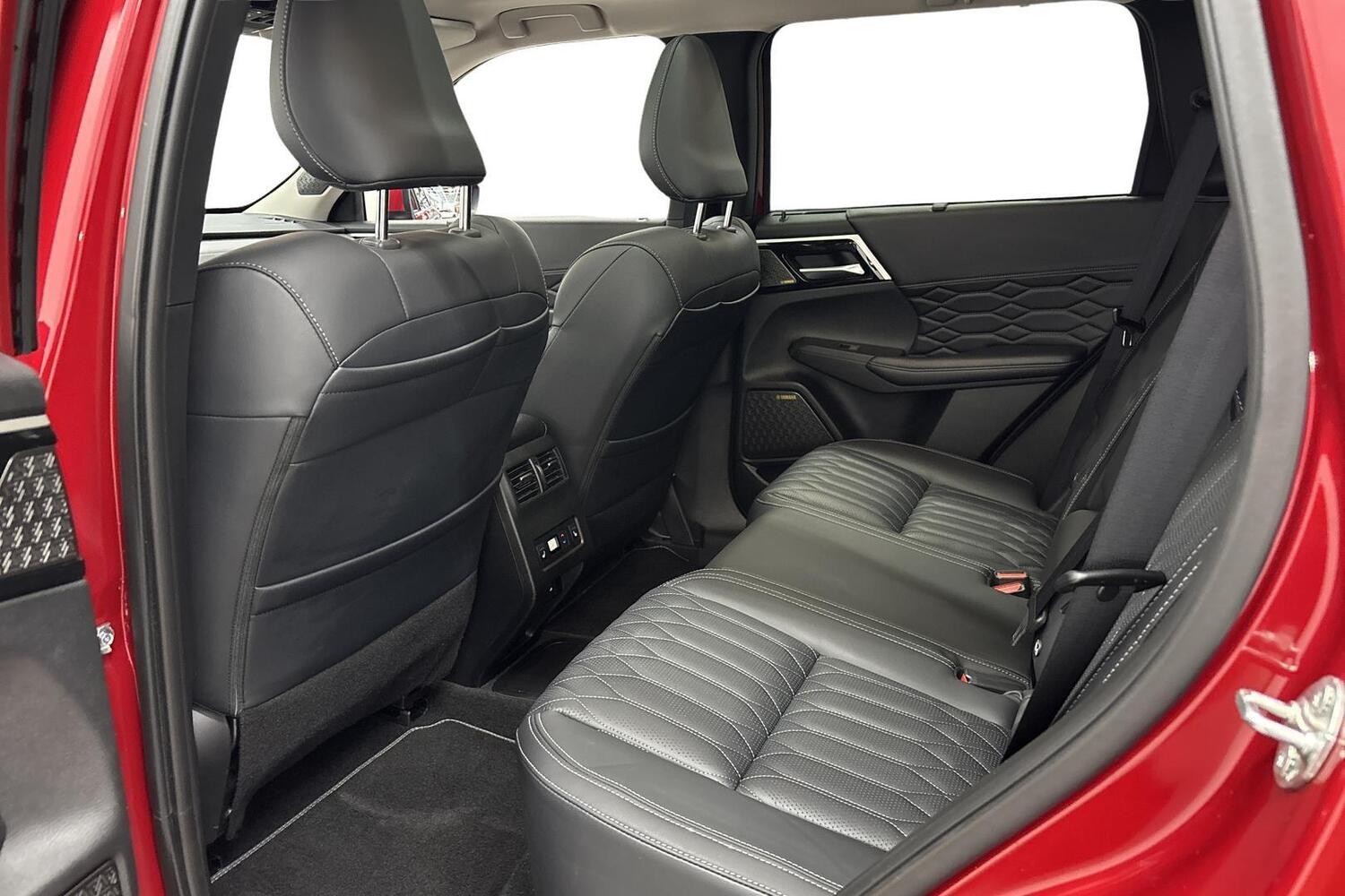 Mitsubishi Outlander vaihtoauto