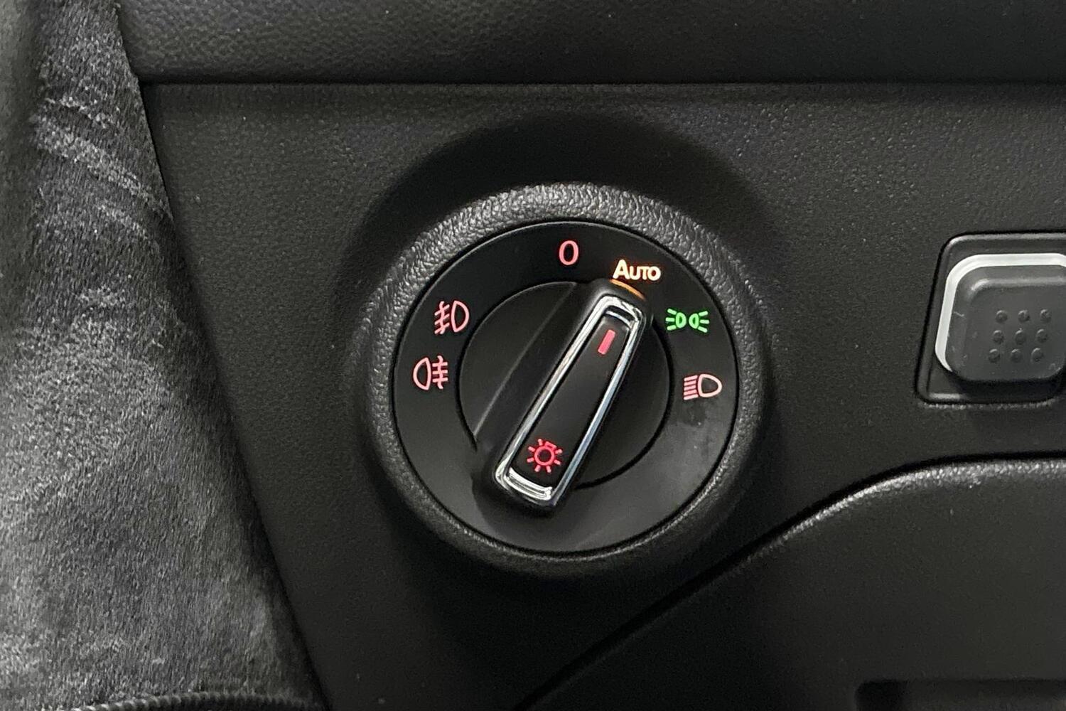 SEAT Leon ST vaihtoauto