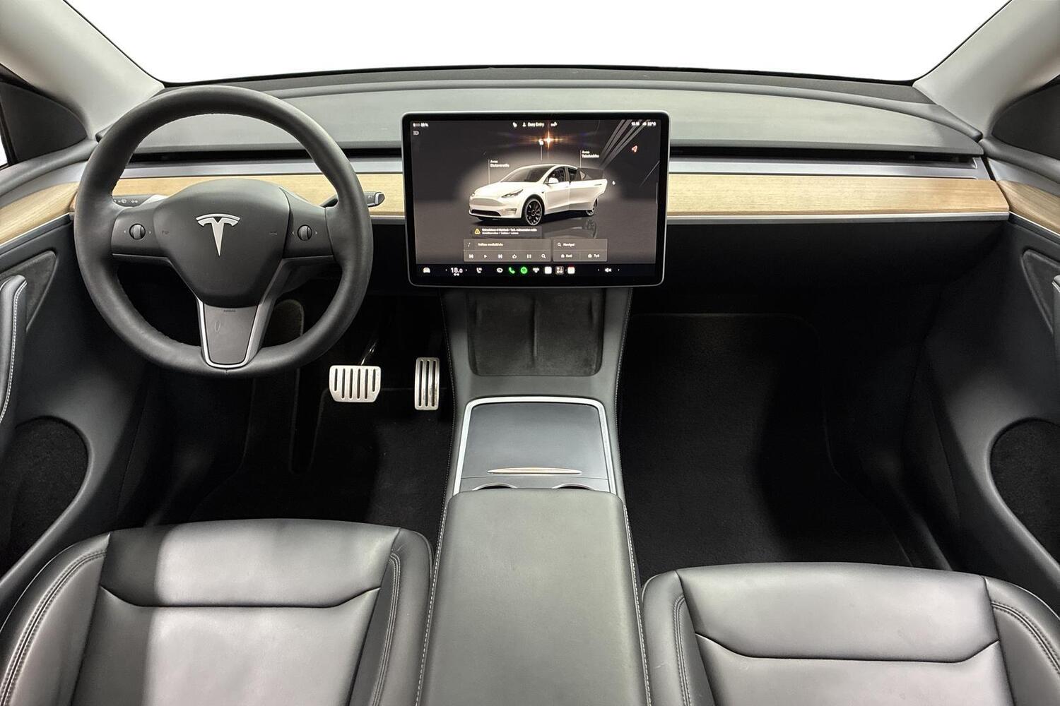 Tesla Model Y vaihtoauto