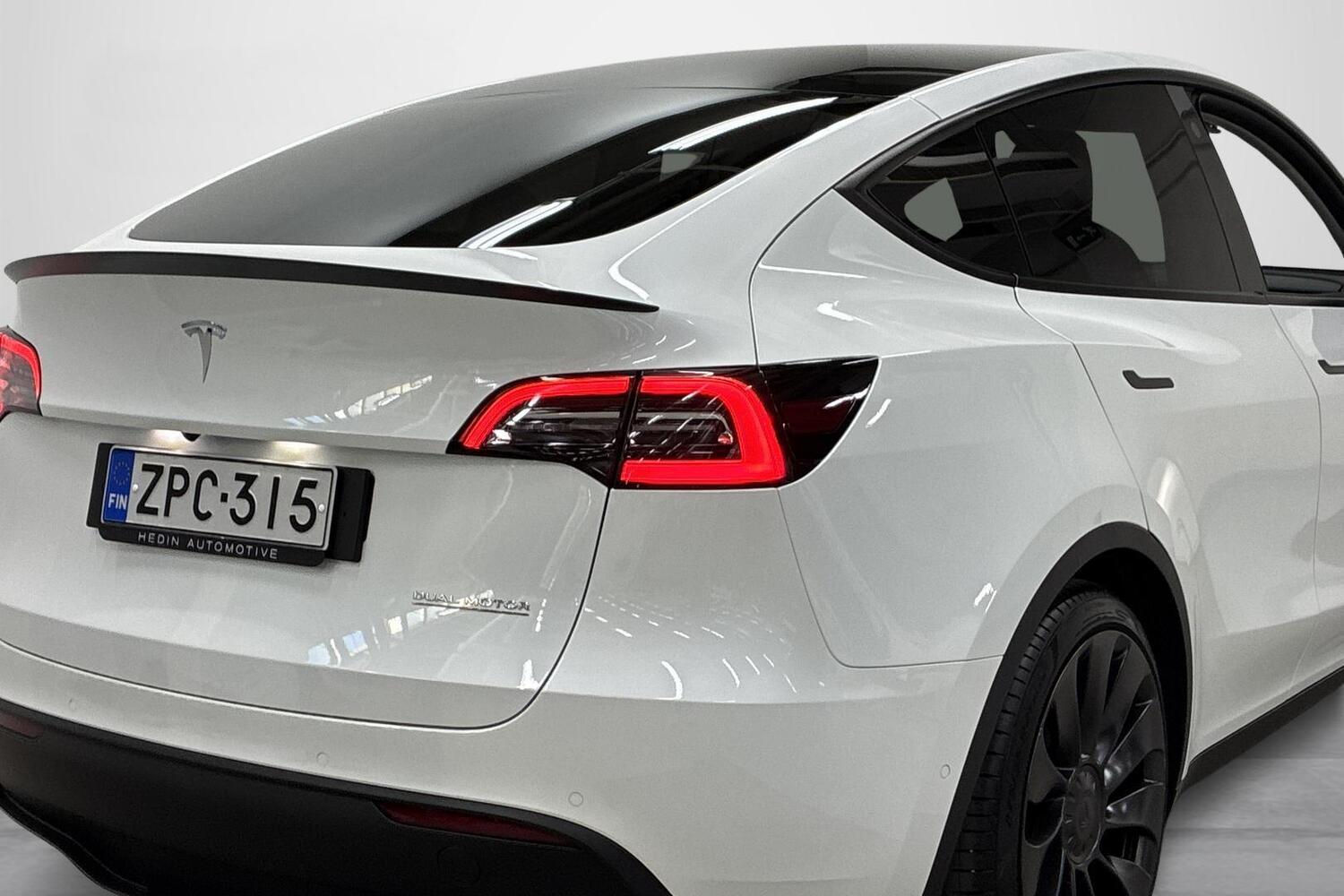 Tesla Model Y vaihtoauto