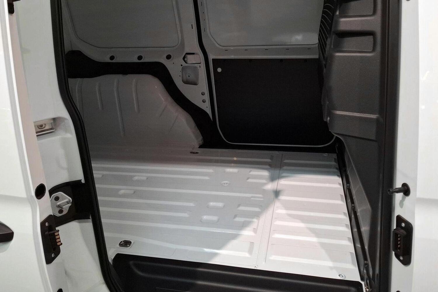 Ford Transit Connect vaihtoauto