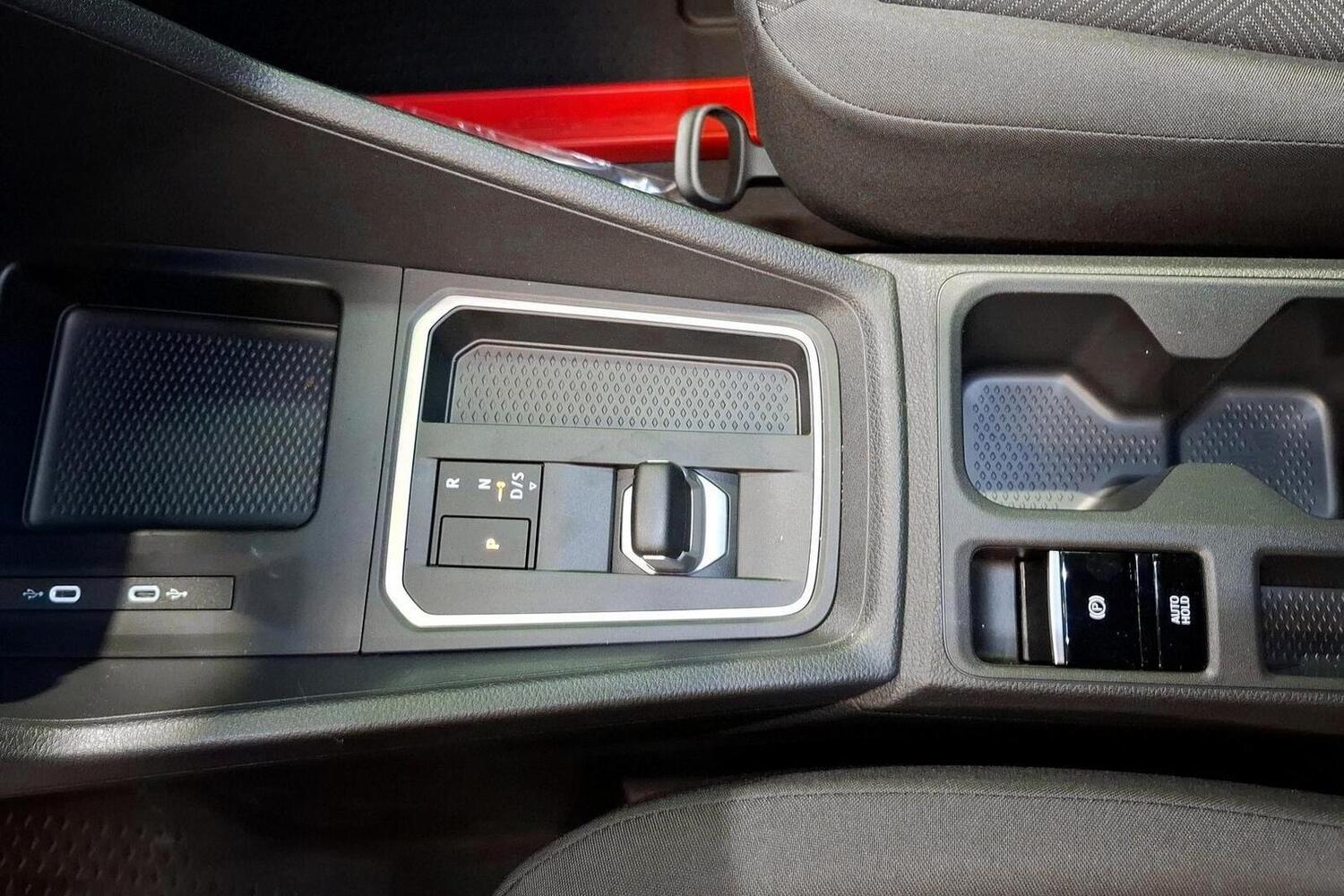 Ford Transit Connect vaihtoauto