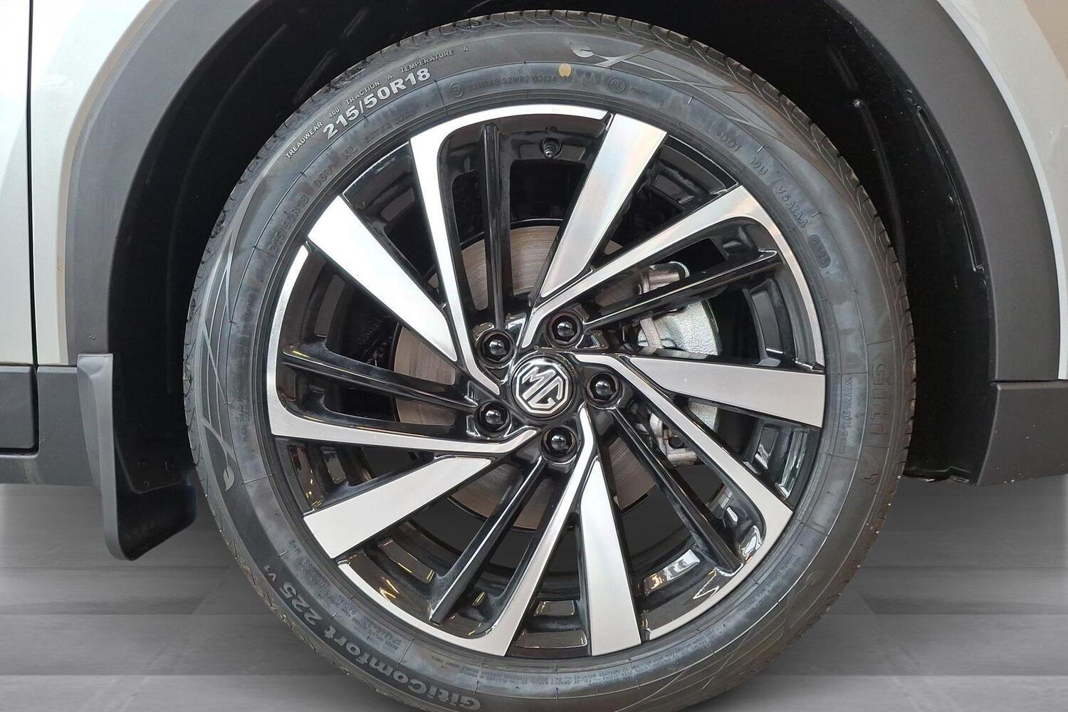 MG ZS vaihtoauto