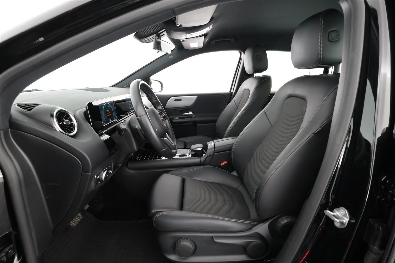 Mercedes-Benz B vaihtoauto