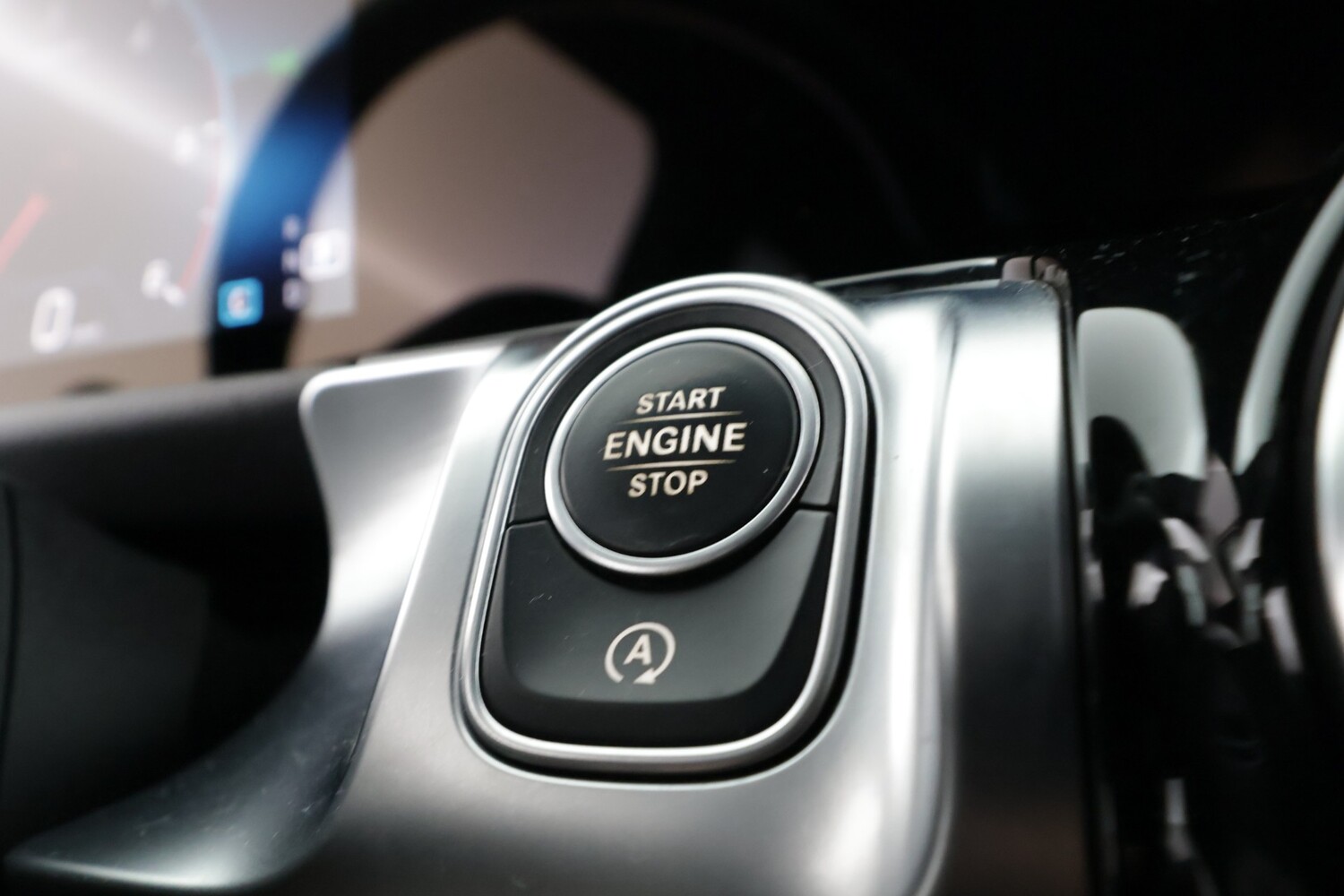 Mercedes-Benz GLB vaihtoauto