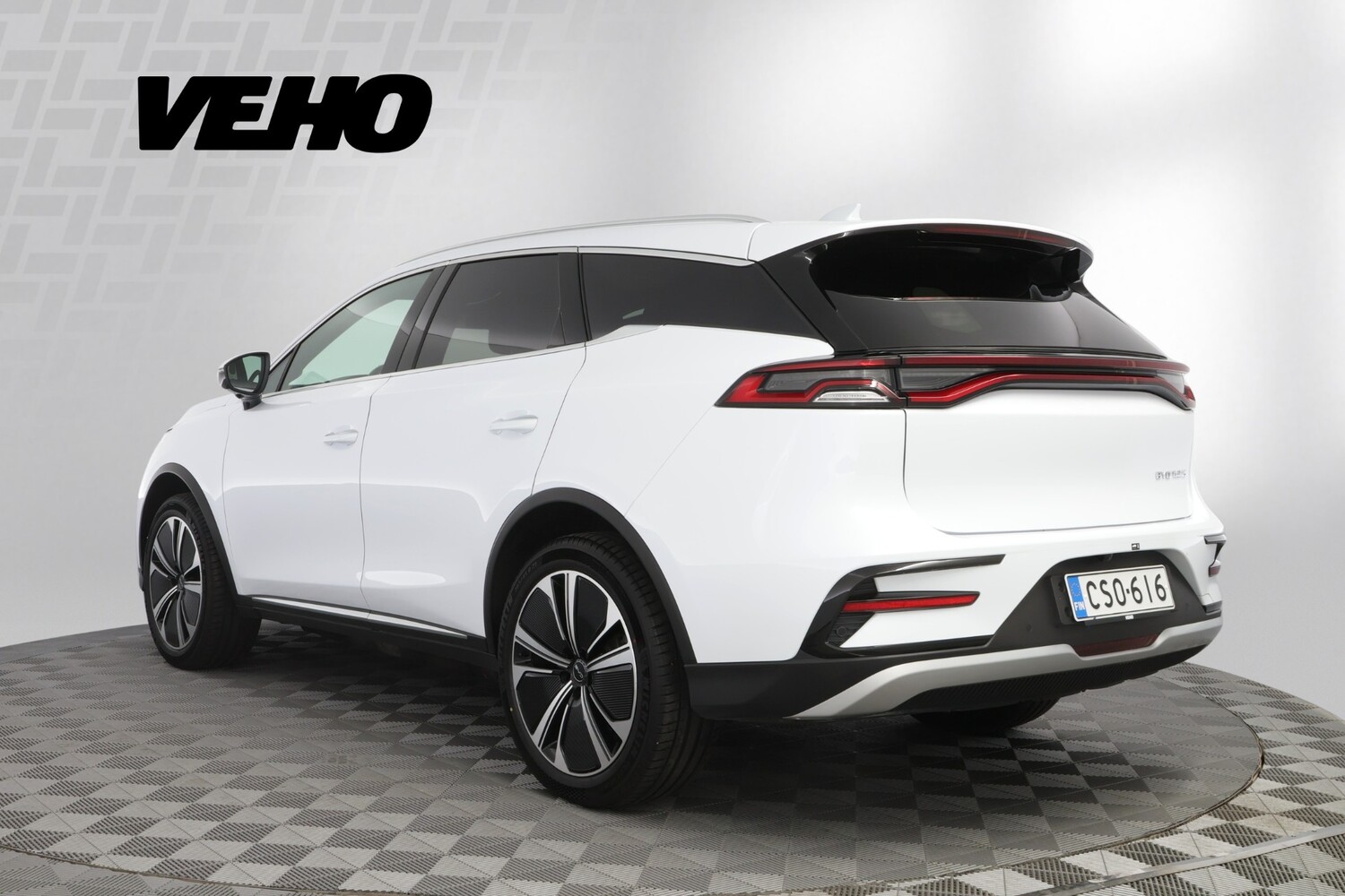 BYD Tang vaihtoauto