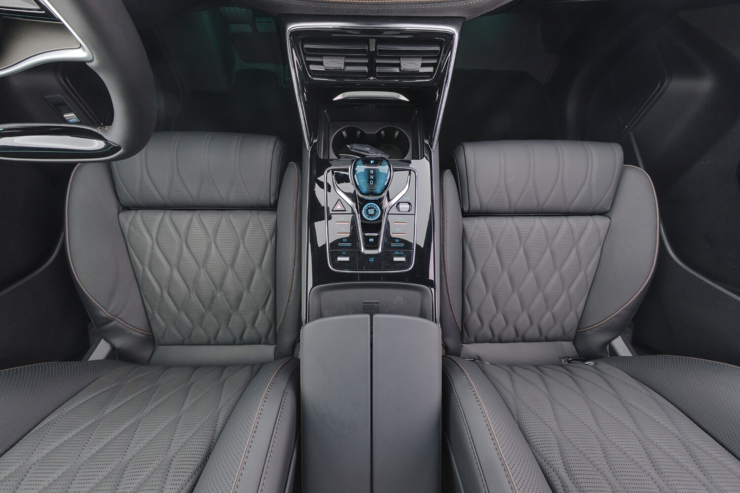 BYD Tang vaihtoauto