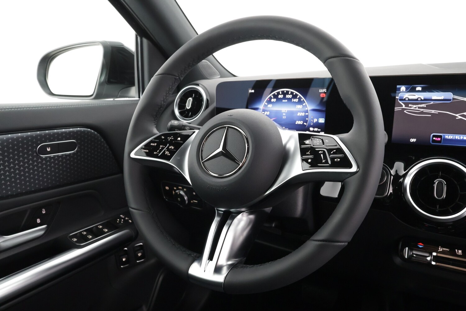Mercedes-Benz GLA vaihtoauto