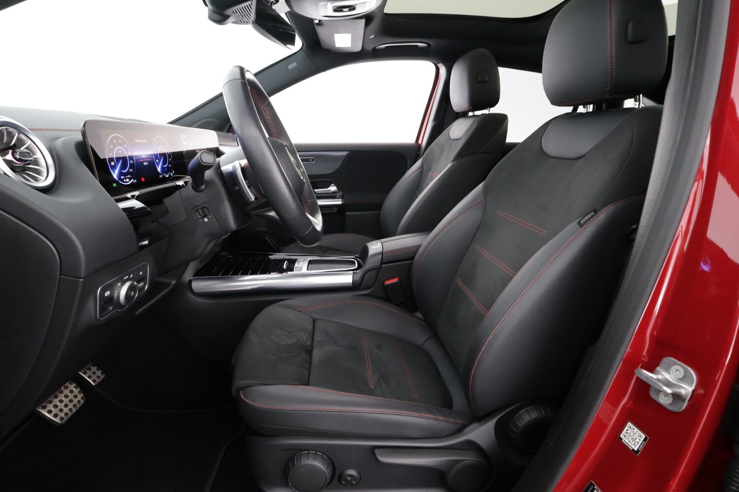 Mercedes-Benz EQA vaihtoauto